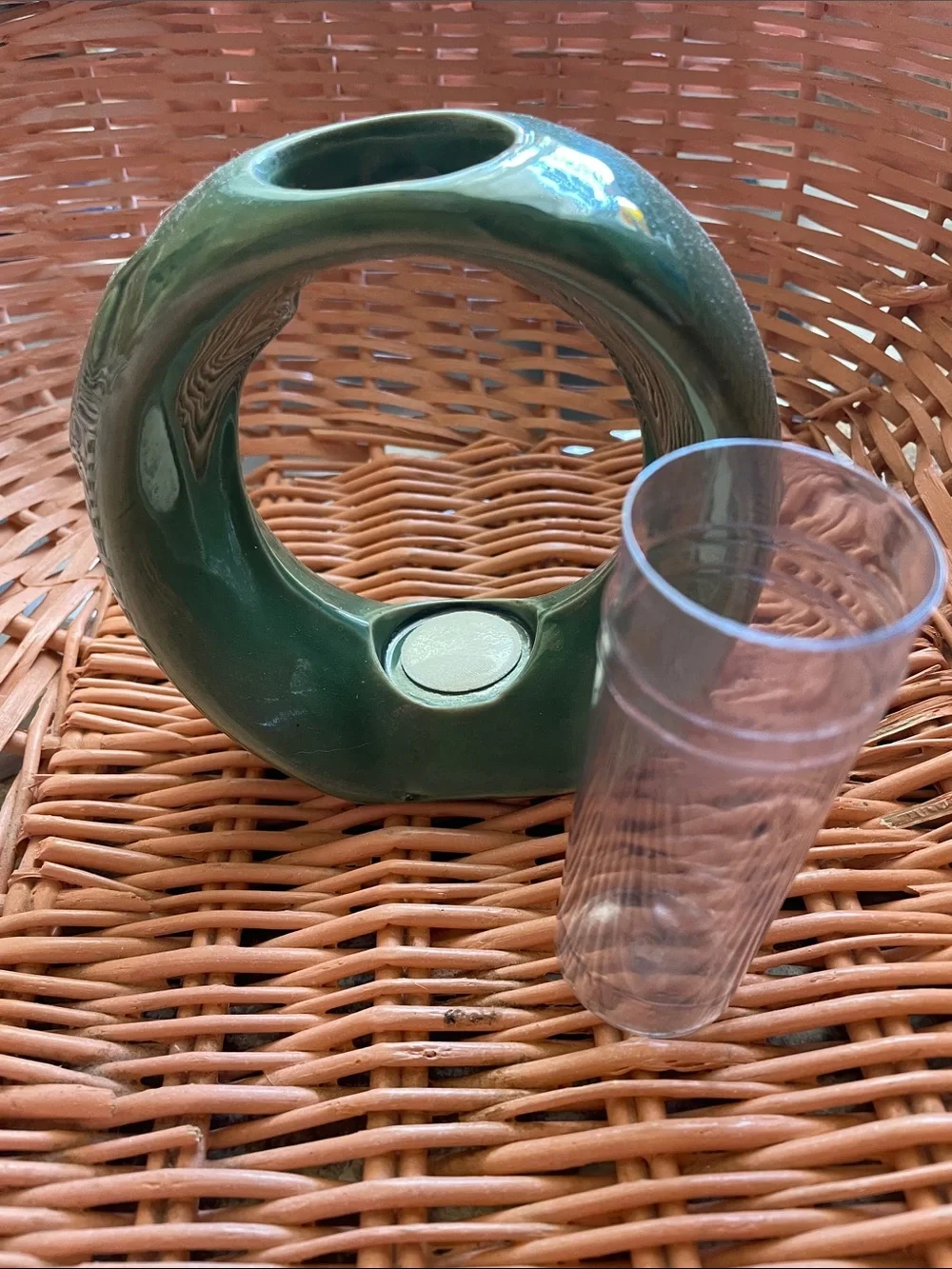 Ceramic Circle Bamboo Bud Vase in Green with Plastic Insert